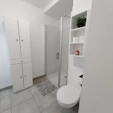 Cosy Et Sa Terrasse 아파트