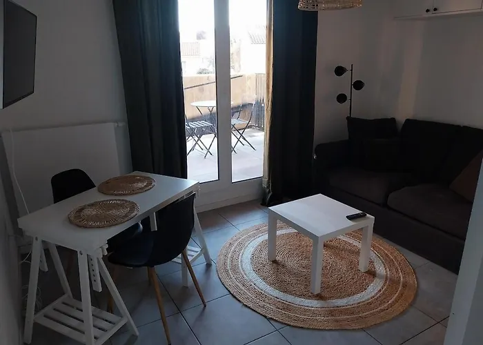 Cosy Et Sa Terrasse La Rochelle (Charente-Maritime)
